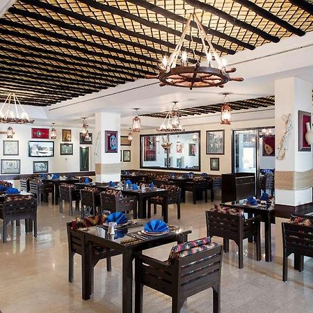 The Palms Beach Hotel And Spa - Kuwai Kuwait City Restaurant bilde