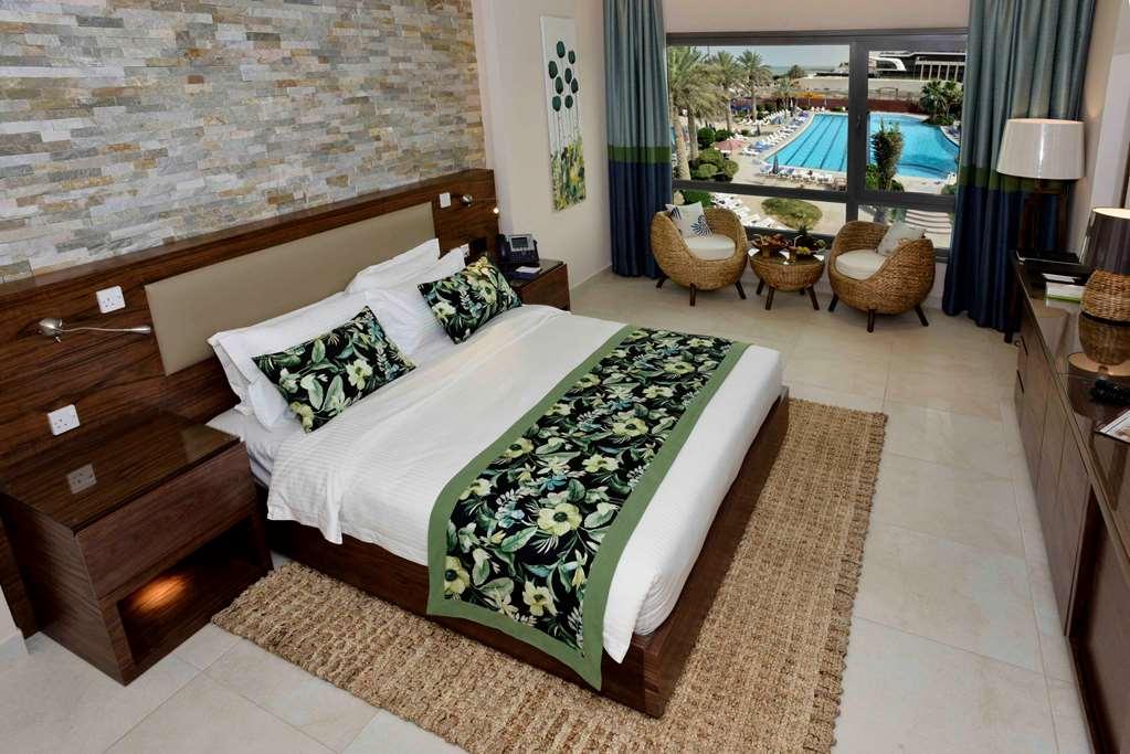 The Palms Beach Hotel And Spa - Kuwai Kuwait City Rom bilde